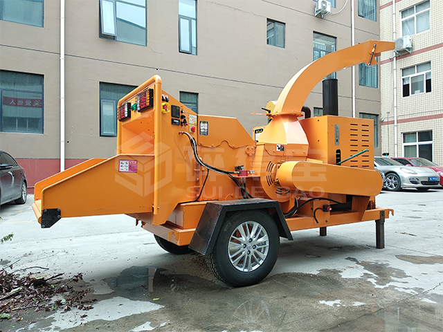 修剪后的園林綠化廢棄物可以用樹(shù)枝粉碎機(jī)處